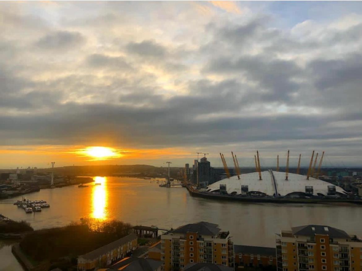 London Skylineviews 2 Bed 2 Bath Flat Near Canary Wharf, O2 & Excel Экстерьер фото