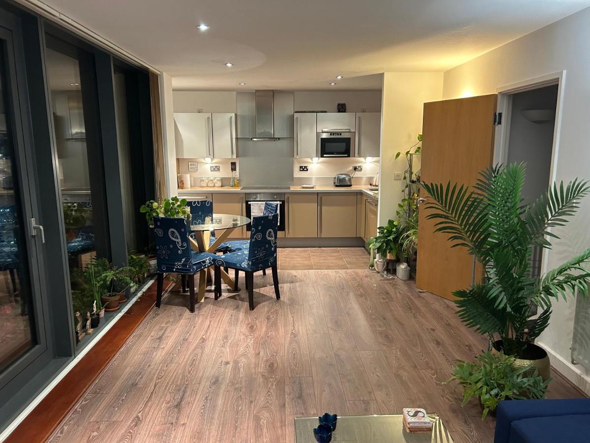 London Skylineviews 2 Bed 2 Bath Flat Near Canary Wharf, O2 & Excel Экстерьер фото