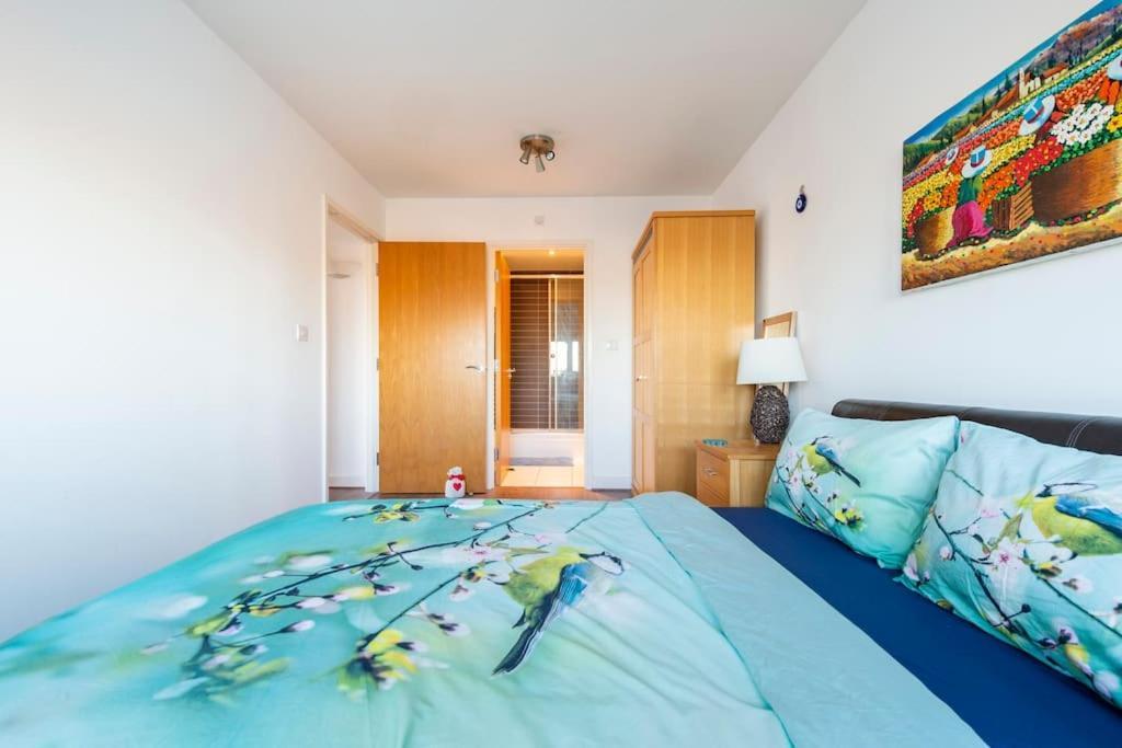 London Skylineviews 2 Bed 2 Bath Flat Near Canary Wharf, O2 & Excel Экстерьер фото