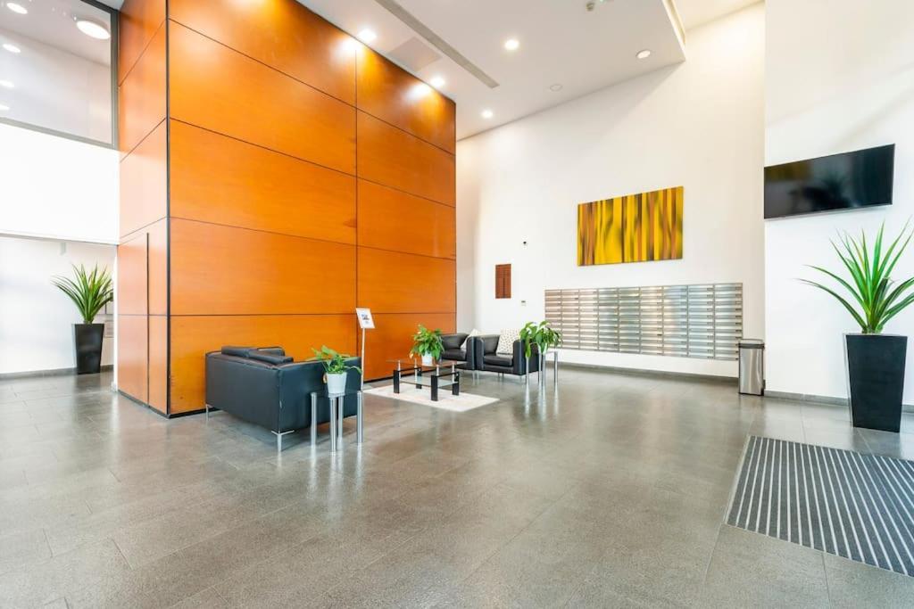 London Skylineviews 2 Bed 2 Bath Flat Near Canary Wharf, O2 & Excel Экстерьер фото