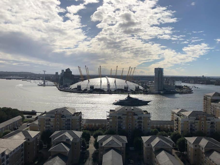 London Skylineviews 2 Bed 2 Bath Flat Near Canary Wharf, O2 & Excel Экстерьер фото